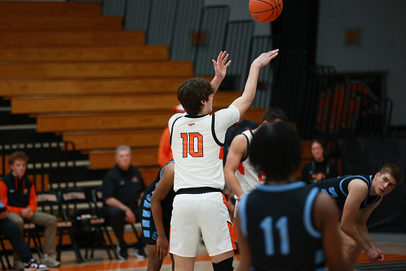 8Z6A7055